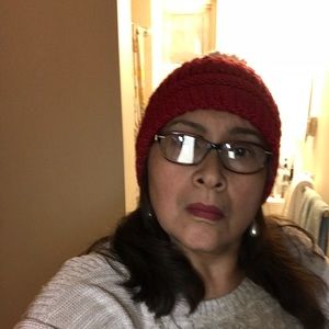 Meet your Posher, Elena